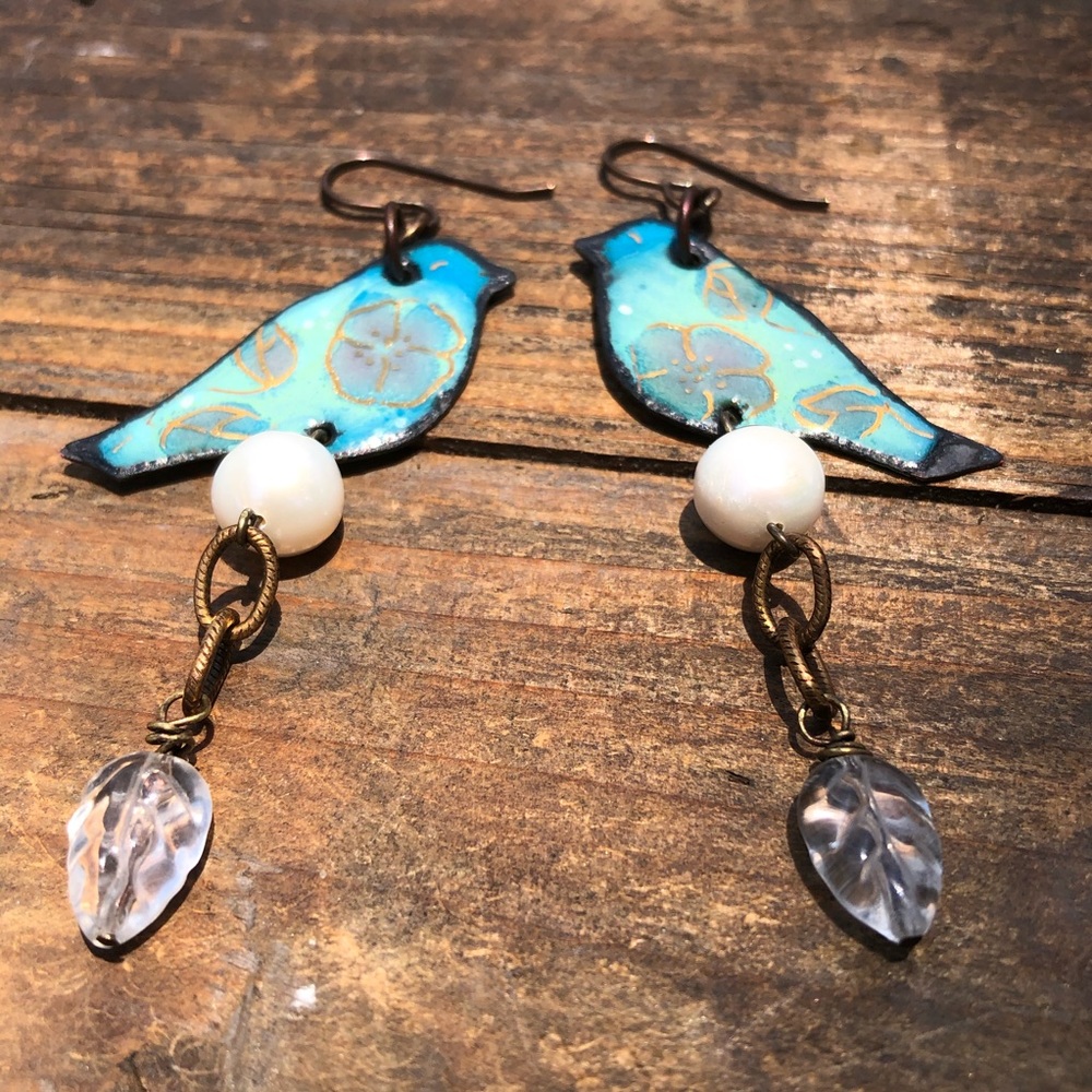 Painted Enamel Bird Pearl Earrings - Picture 9 of 9